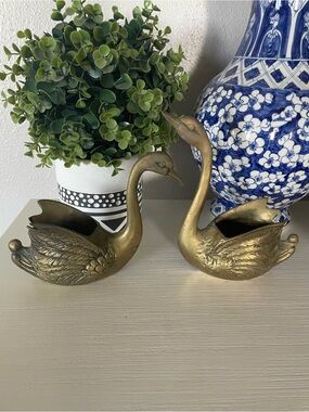 Rosenthal Netter Pair Solid Brass Swans Made in Korea Original Sticker